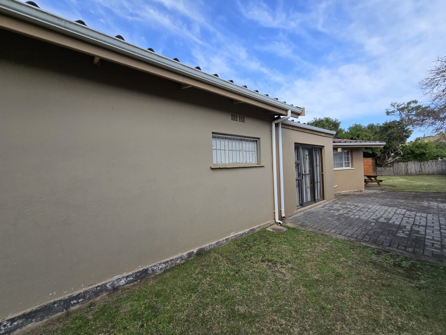 To Let 3 Bedroom Property for Rent in Port Alfred Eastern Cape